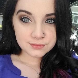 Meet your Posher, Kara